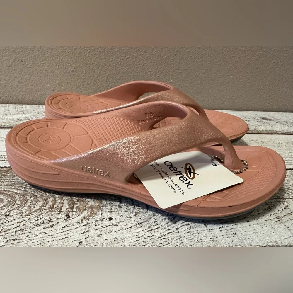 Aetrex Lynco Flips Orthopedic Flip Flop - NWT